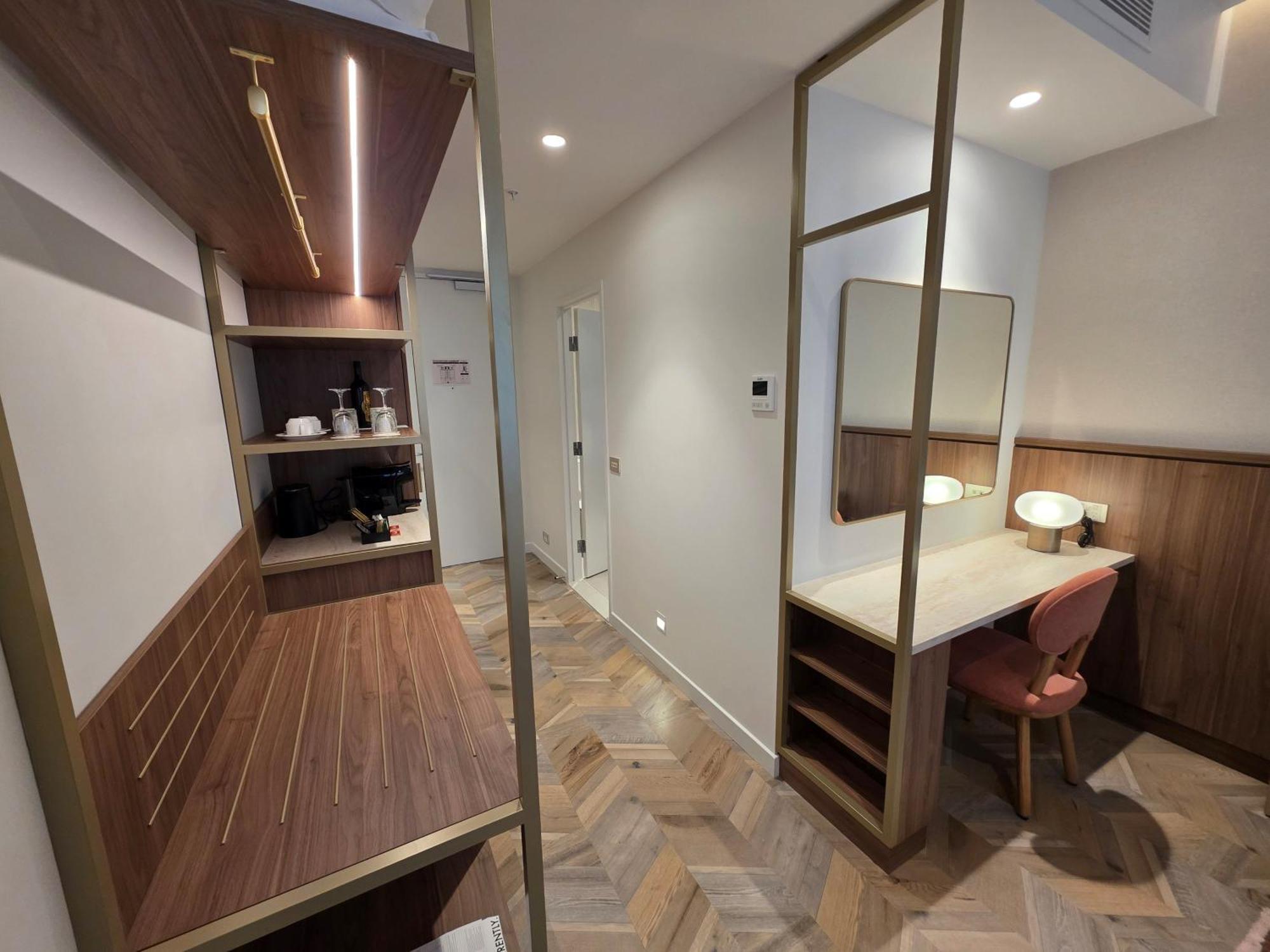 Amora Herencia Riverwalk Melbourne — Bilder 3